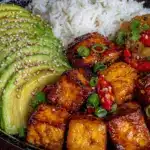 ginger garlic tofu bowl - featured image